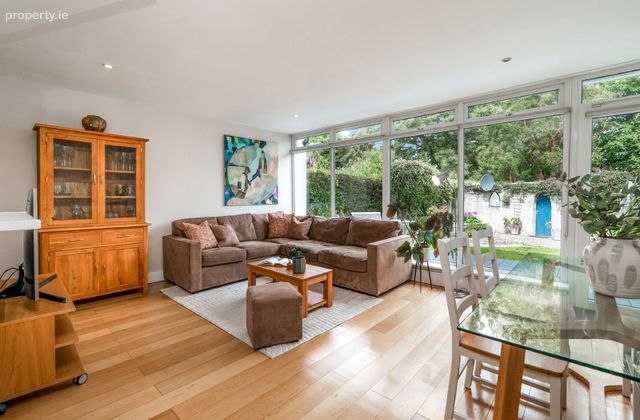 20 Kilcolman Court, Glenageary, Co. Dublin, Glasthule, Co. Dublin - Click to view photos