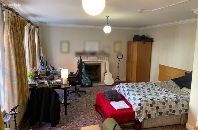 Apartment 1, 6 Pembroke Place, Dublin 2, Dublin 2 - Click to view photos