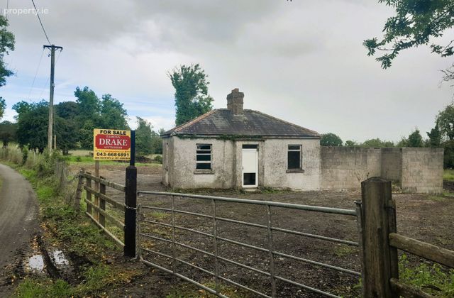 Lisduff, Edgeworthstown, Co. Longford - Click to view photos