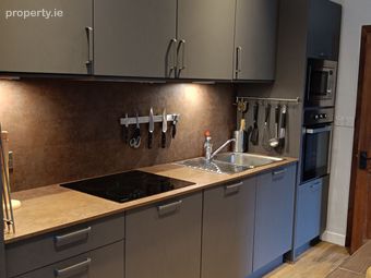The Stables, Oakhampton, Newport, Limerick, Birdhill, Co. Tipperary - Image 2