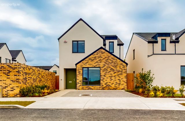 30 Abbey Green, The Baskins, Cloghran, Kinsealy, Co. Dublin - Click to view photos