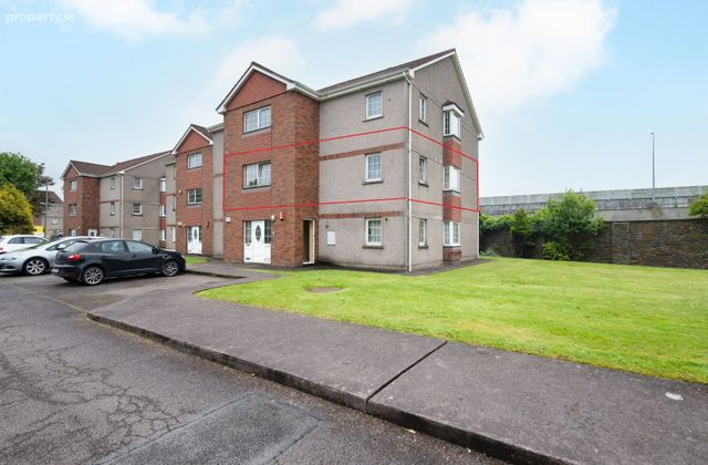 Apartment 3, Sandbrook, Wilton, Co. Cork - Click to view photos