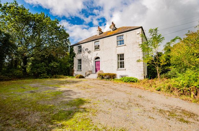 Parochial House, Eglish, Fivealley, Co. Offaly - Click to view photos