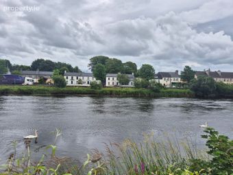 2 Moy Court, Ballina, Ballina, Co. Mayo - Image 2