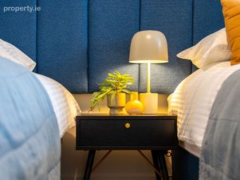 1 Bed - Twin Bedroom, Grand Canal Place, Dublin 8 - Image 2