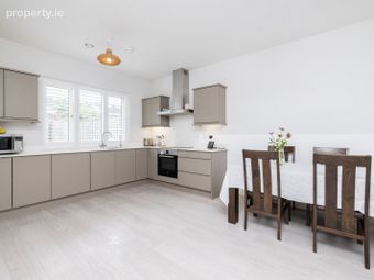36 Grace Park Close, Grace Park Wood, Drumcondra, Dublin 9 - Image 3