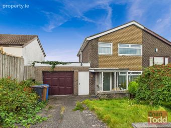 11 Ailsa Gardens, Larne, Co. Antrim, BT40 2JY