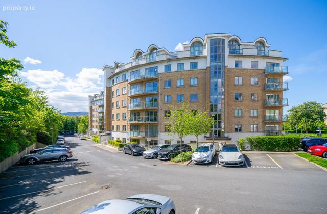 Apartment 39, The Oaks, Rockfield, Dundrum, Dublin 16 - Click to view photos