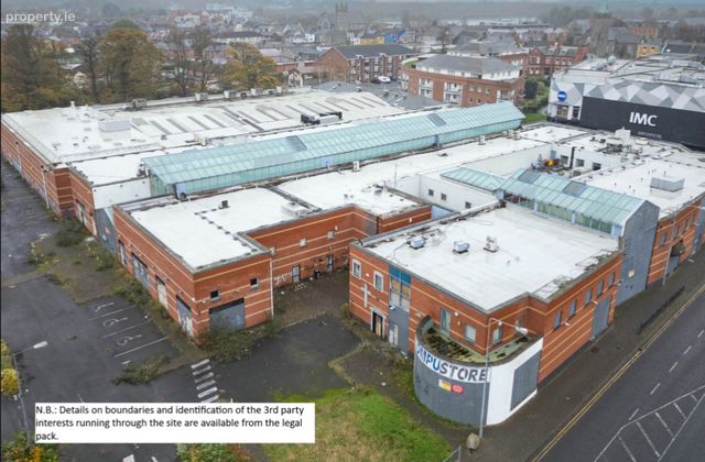 Carroll Village Retail Park Dundalk, Dundalk, Co. Louth - Click to view photos