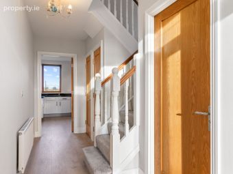 3 Chapelton, Hollystown, Dublin 15 - Image 2