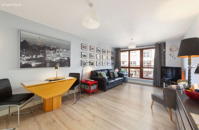 Apt 12 St John's Well Way, Kilmainham, Dublin 8 - Click to view photos