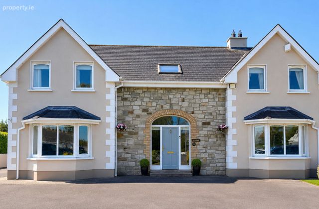 Keadue Road, Leitrim Village, Drumshanbo, Co. Leitrim - Click to view photos