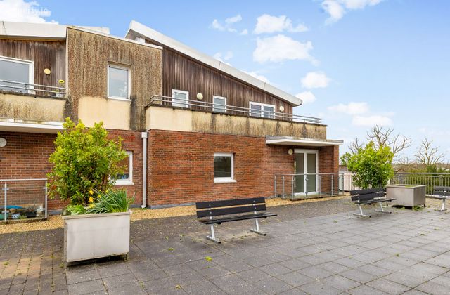 Apartment 4, Castlekeep House, Lyreen Manor, Maynooth, Maynooth, Co. Kildare - Click to view photos