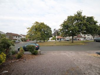 15 Glencoo Gardens, Boreenmanna Road, Ballinlough, Co. Cork - Image 2