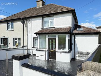 64 Bishop's Water, Wexford Town, Co. Wexford - Image 3
