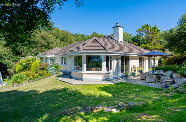 Cedar Creek Cottage, Feorus West, Kenmare, Co Kerry, Kenmare, Co. Kerry - Click to view photos