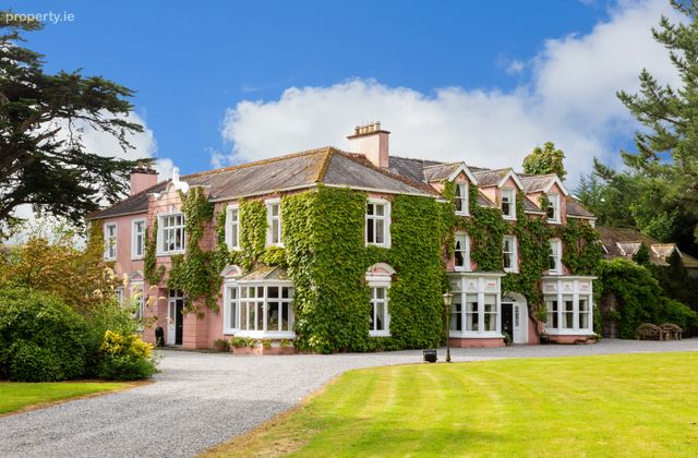 Ballintoher House, Ballintoher Road, Nenagh, County Tipperary, Nenagh, Co. Tipperary - Click to view photos