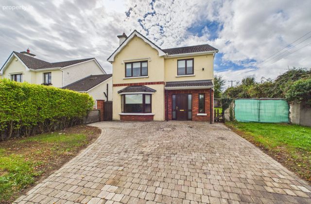 15 Bridgeview Gardens, D&uacute;n Brinn, Athy, Co. Kildare - Click to view photos