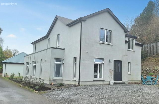 Auburn, Dublin Road, Athlone, Co. Westmeath, Athlone, Co. Westmeath - Click to view photos