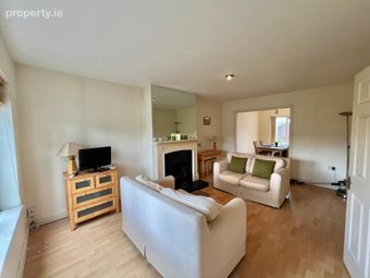 39 Gate Lodge, Castle Road, Blackrock, Co. Cork - Image 4