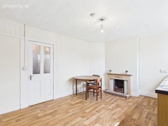 3 Banba Terrace, Kickham Street, Thurles, Co.tipperary, Thurles, Co. Tipperary - Image 3