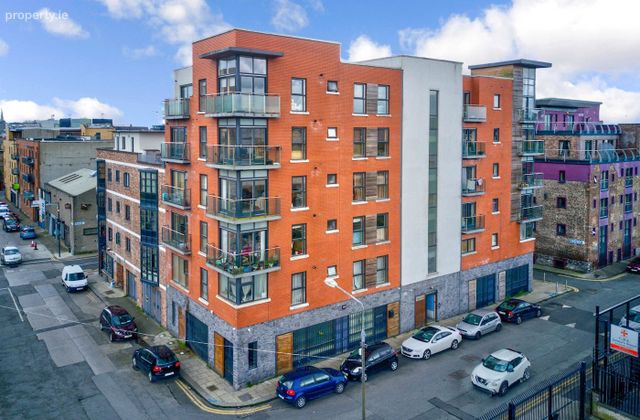 Apartment 29, Liberty View, St. James Gate, Dublin 8 - Click to view photos