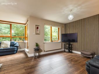 18 All Hallows Square, Dublin 9, Drumcondra, Dublin 9 - Image 4