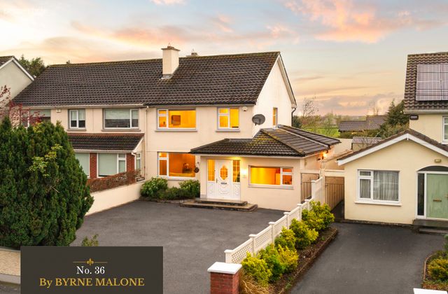 36 College Park, Newbridge, Co. Kildare, Newbridge, Co. Kildare - Click to view photos