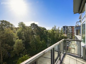 Apt 76, Wyckham Point, Wyckham Way, Ballinteer, Dublin 16 - Image 4