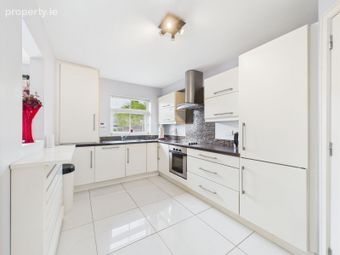 2 Aylesbury Avenue, Aylesbury, Ferrybank, Waterford, Kilkenny, Co. Kilkenny - Image 3