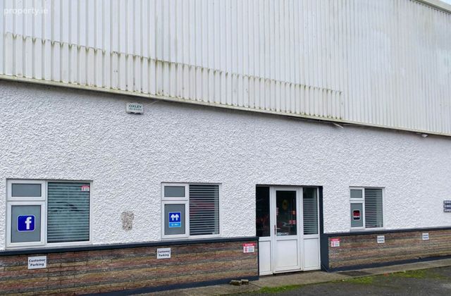 Perry`s Garage, Athy, Co. Kildare, Athy, Co. Kildare - Click to view photos