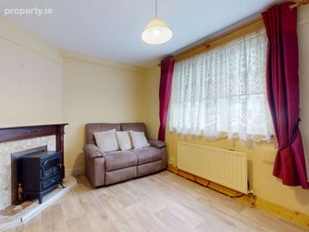 411 Kennedy Row, Saint John's Park, Waterford City Centre, Co. Waterford - Image 2