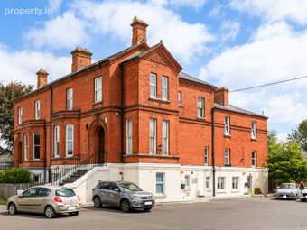 Apartment 2, Court View, 52 Castle Avenue, Clontarf, Dublin 3