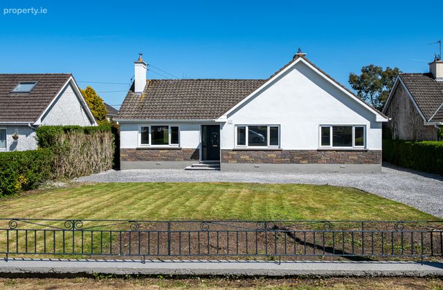 Mistymoor, Church Road, Tullamore, Co Offaly, Tullamore, Co. Offaly - Click to view photos