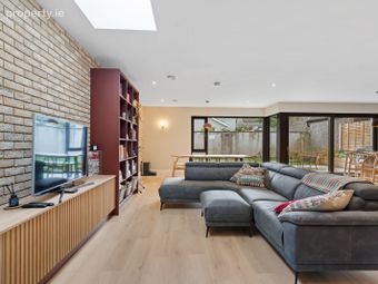 26 The Crescent, Beaumont, Ballintemple, Co. Cork - Image 3