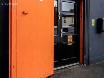 12 Brunswick Place, Dublin 2, Grand Canal Dock, Dublin 2 - Image 2