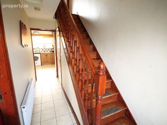 1 College View, College Manor, Cobh, Co. Cork - Image 2