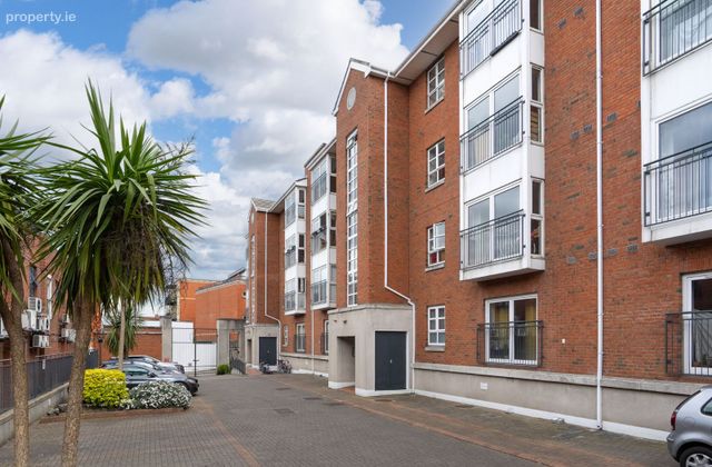 Apartment 26, Greenville Place, South Circular Road, Dublin 8 - Click to view photos