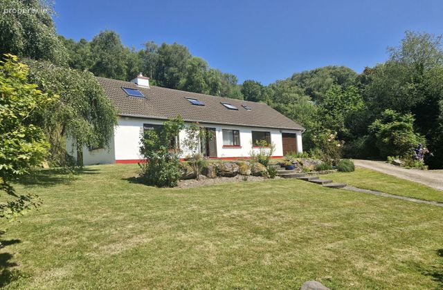 Inchicloon, Kenmare, Kenmare, Co. Kerry - Click to view photos