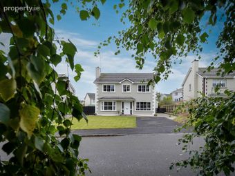 39 Lawnsdale, Navenny, Ballybofey, Ballybofey, Co. Donegal