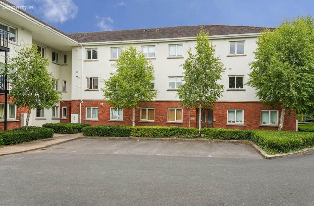89 Esker Manor, Lucan, Co. Dublin, Lucan, Co. Dublin - Click to view photos