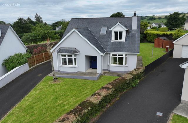 3 Binevenagh View, Moville, Co. Donegal, Greencastle, Co. Donegal - Click to view photos
