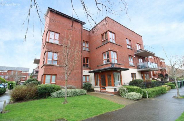 100c Fernleigh Drive, Castleknock, Dublin 15 - Click to view photos