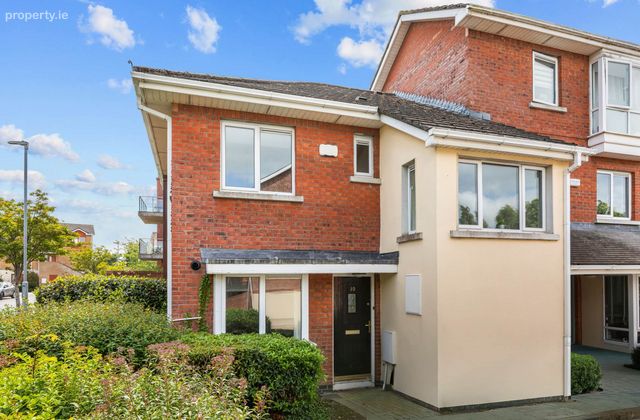 10 Fernleigh Lawn, Castleknock, Dublin 15, Co. Dublin, Castleknock, Dublin 15 - Click to view photos