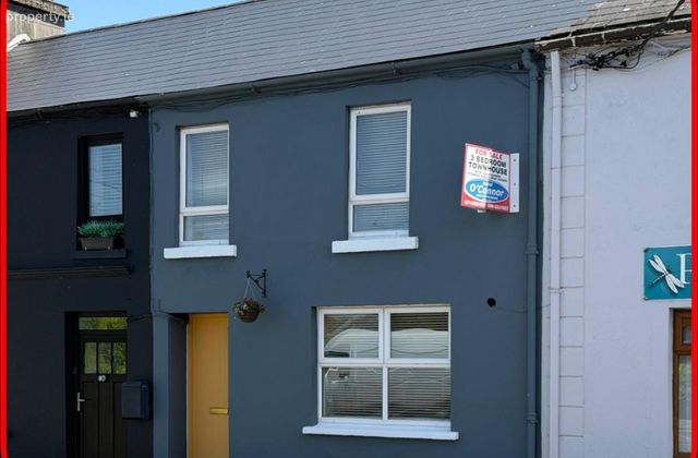 54 Elphin Street, Boyle, Co. Roscommon - Click to view photos