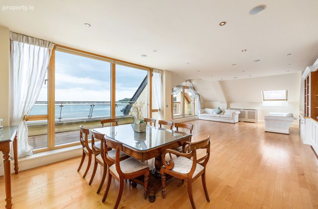 45 Howth Lodge, Howth, Dublin, Howth, Dublin 13 - Click to view photos
