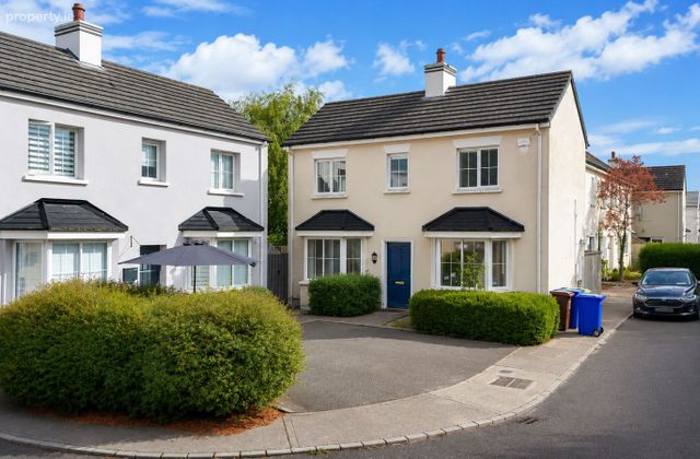 33 Higgins Park, Fairgreen, Portlaoise, Co. Laois - Click to view photos