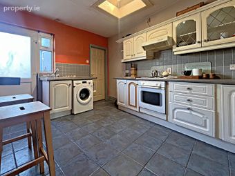 7 King Street Upper, Abbeyside, Dungarvan, Co. Waterford - Image 2