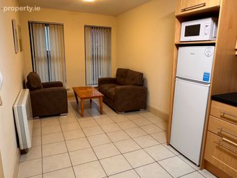 Apartment 8, Lannagh Court, Castlebar, Co. Mayo - Image 5