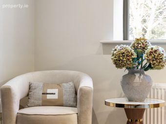 Apartment 15, Errigal House, Eglinton Court, Donnybrook, Dublin 4 - Image 5